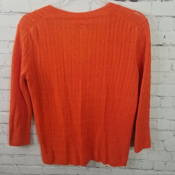 J Crew Lightweight linen V neck cable knit Sweater - Picture 2 of 3
